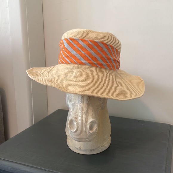 Uniqlo | Marimekko Women's Sun Hat with Orange & Grey Stripe Fabric Band - Picture 4 of 16